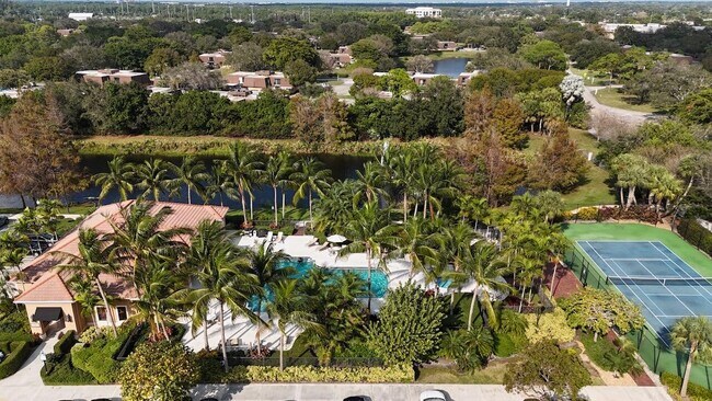 Photo - 4903 Midtown Ln Condo Unit 3212