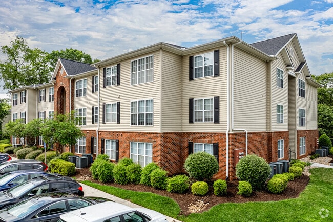 Building Photo - Legacy at Linden Park Rental