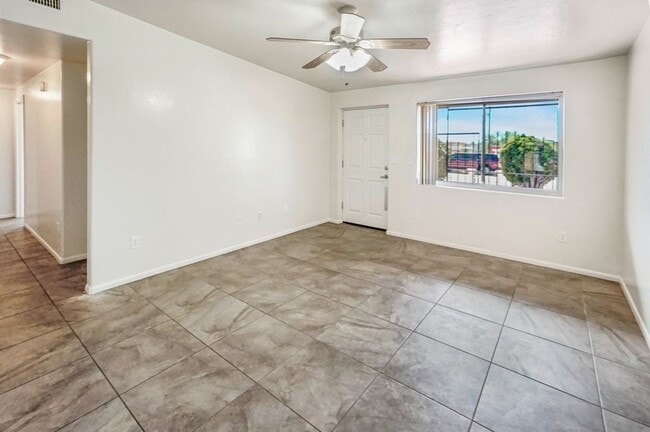 Photo - Spacious 3 Bed, 2 Bath Home Near UofA - Perfect Tucson Living!