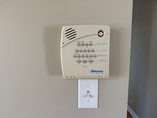 Photo - Three Bedroom in Oak Grove