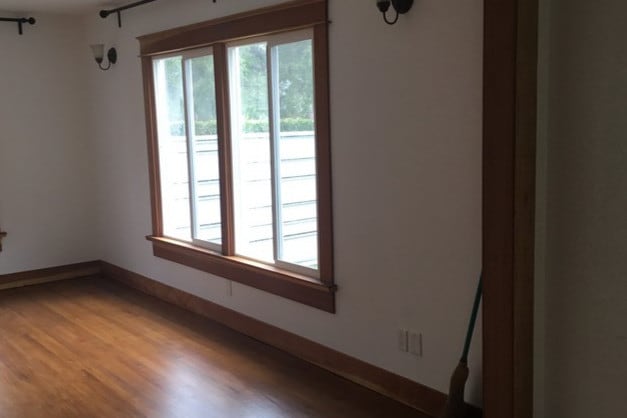 Photo - 2607 S Barrington Ave Unit 2607 1