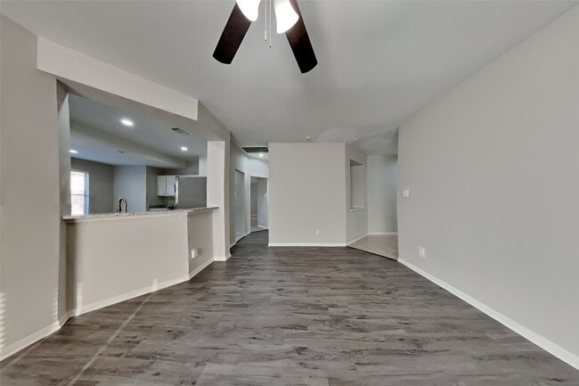 Photo - 20430 White Poplar Dr