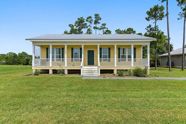 Beautiful 3/2 House in Bay St. Louis, MS - Beautiful 3/2 House in Bay St. Louis, MS