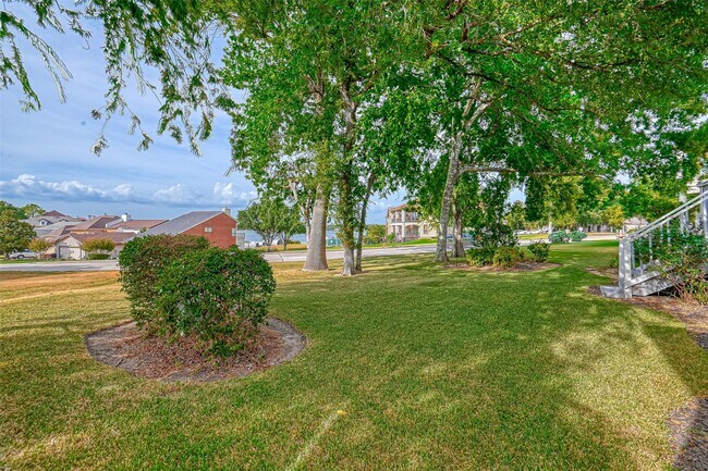 Photo - 131 Cove Cir
