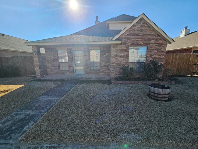 (3) Bed/(3) Bath in Moore Available NOW!! - (3) Bed/(3) Bath in Moore Available NOW!! Casa