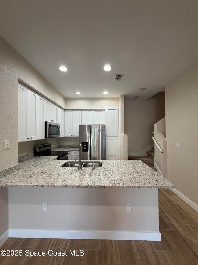 105 Turpial Way