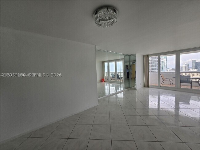 Photo - 1717 N Bayshore Dr Unit B-4137