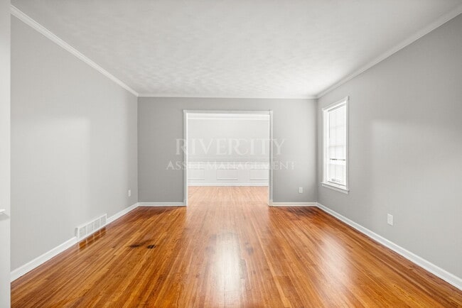 Photo - 3204 Kenneth St