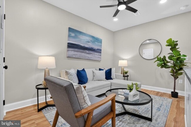 Photo - 212 36th St NE Unit 1