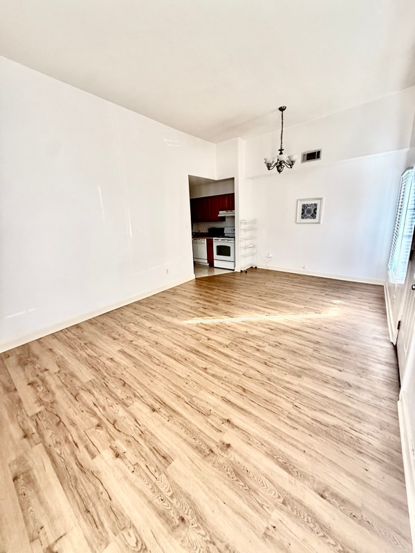 Photo - 2807 Broadway St Unit 2805
