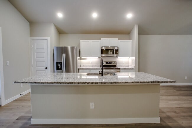 Photo - Like New Construction in Cooper District!