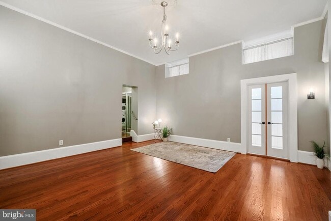 Photo - 3 W Mt Vernon Pl Unit 1