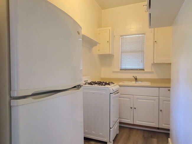 Photo - 99 S 14th St Unit 02