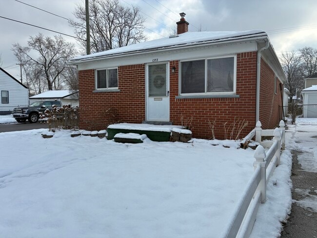 Photo - 1353 Stewart Ave