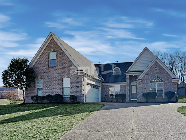 Building Photo - 8981 Oak Grove Blvd Rental