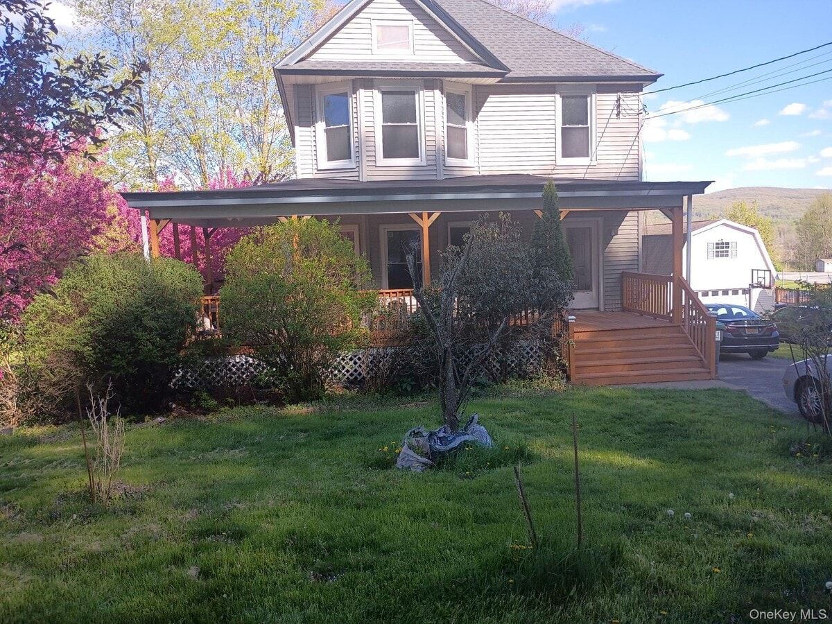 Photo - 468 NY-32