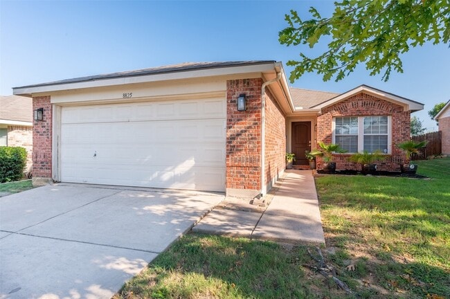 Photo - 8825 Chisholm Trail