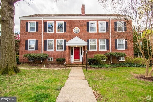 Building Photo - 2900 S Buchanan St Unit A1 Rental
