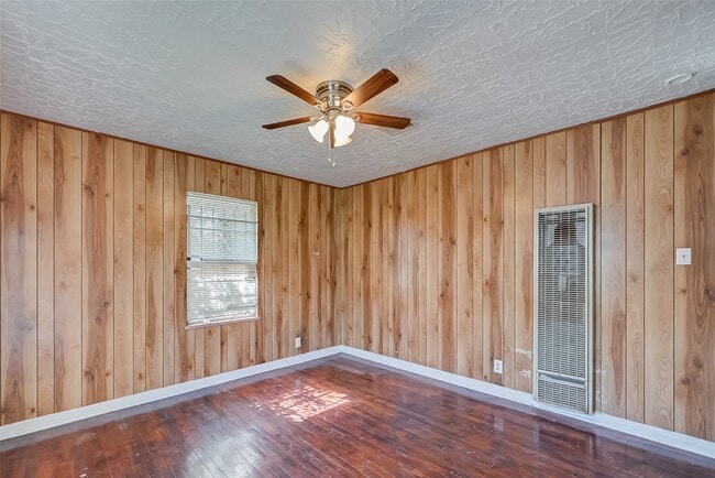 Photo - 4905 Brinkley St