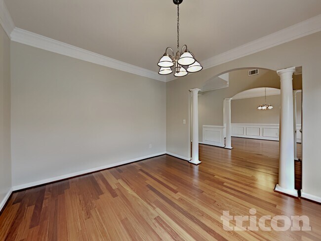 Photo - 4311 Glen Heights Way