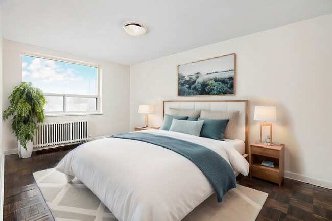 Photo - 3101 & 3111 Eglinton Ave E