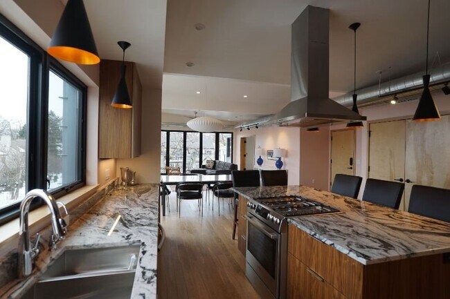 Photo - 3453 Hennepin Ave S Unit 3453 Hennepin 3