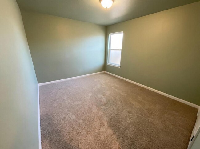 Photo - 11017 NW 95th St