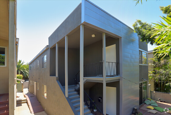 Building Photo - 1/2 Abbot Kinney Blvd Rental