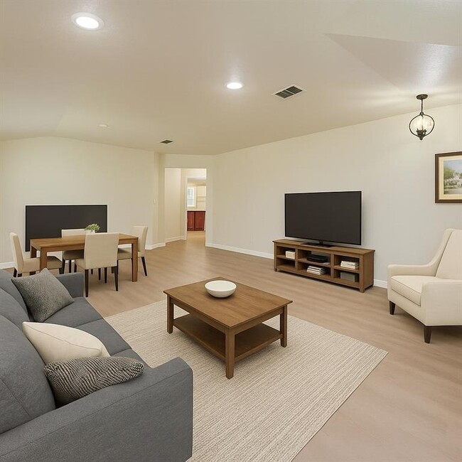 Photo - 4526 Tello Path