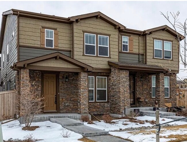 7635 S Winnipeg Ct