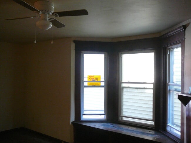 Photo - 457 W 8th St Unit 1st floor front #1