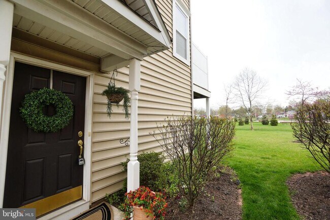 Photo - 431 Williamson Ct