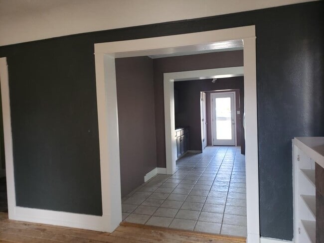 Photo - 460 Co Rd 6100