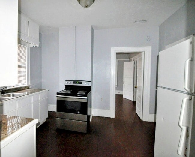 2030 Madison Ave Unit A