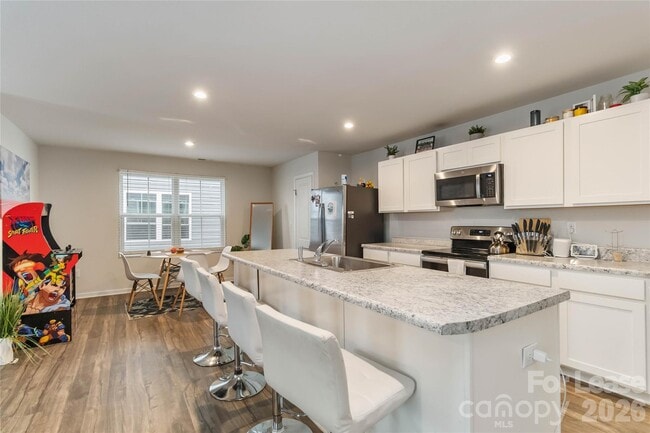 Photo - 5048 Downhaul Dr