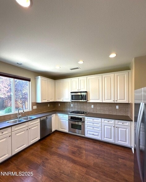 Photo - 545 Terracina Way