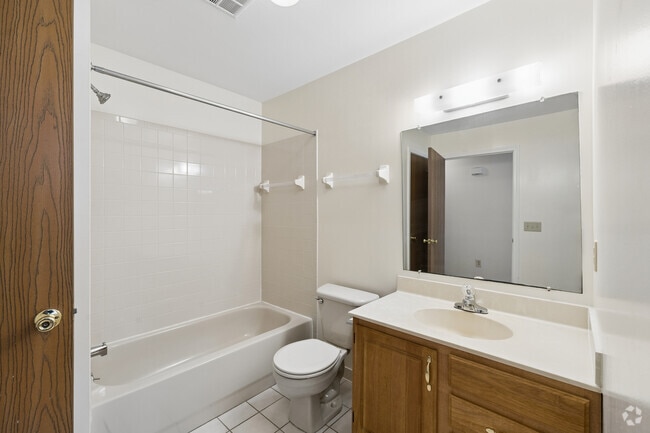 Birch 2BR, 2BA - 1,183SF - Second Bathroom