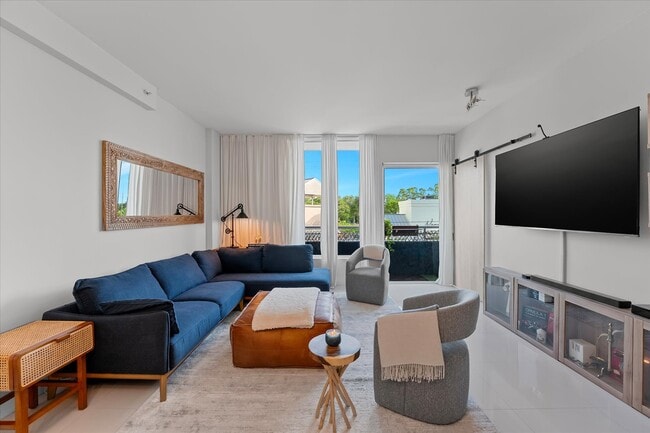 Photo - 3250 Grand Ave