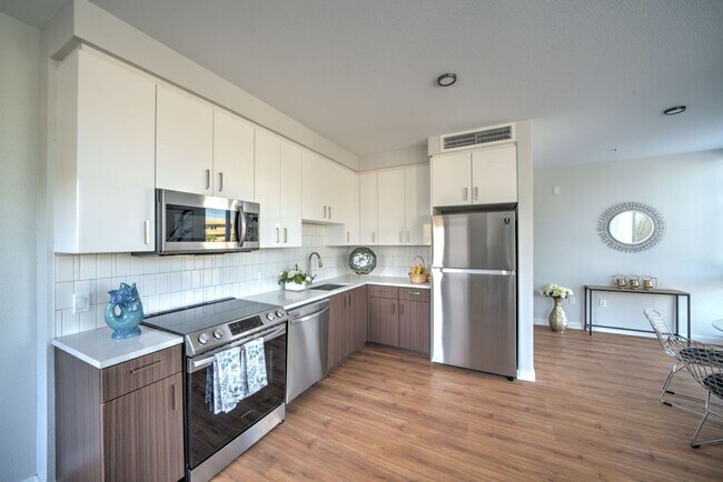 Photo - Modern 1 Bed / 1 Bath at Cerrito Vista | In-Unit Laundry | Parking Available | Pets Welcome Unidad 309