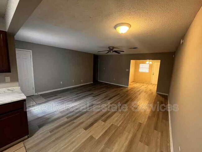 Photo - 120 Cherokee Cir