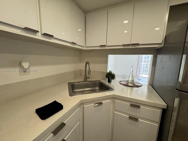 4550 NW 9th St Unit 709E