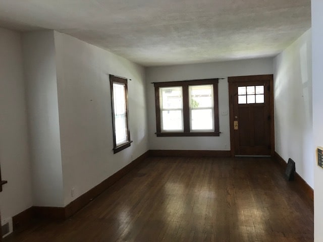 Photo - 716 Catalpa Dr