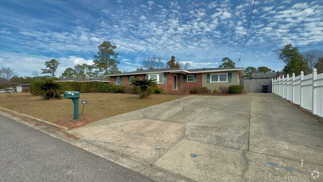 Building Photo - 3 Bedroom Ranch in North Augusta SC Rental