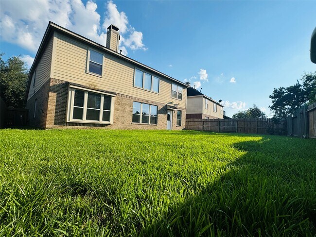 Photo - 931 Sierra Springs Ln