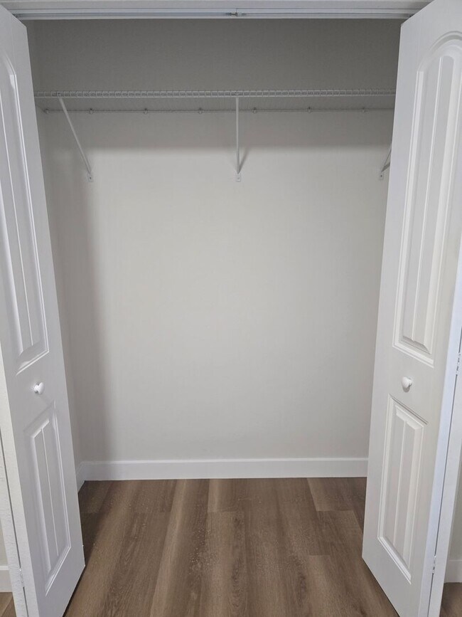 Photo - 3034-MF2-E5 Unidad A