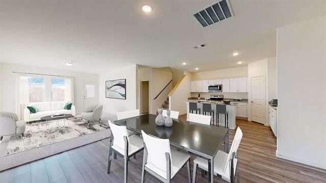 Photo - 2119 Revere Dr