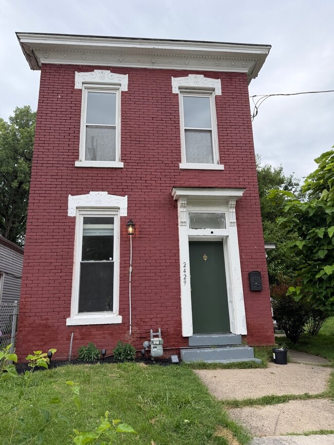 Photo - 2429 Griffiths Ave