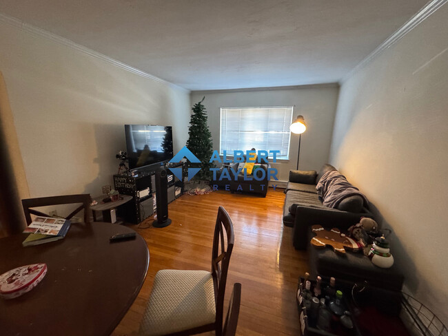 Photo - 14 Mount Ida St Apartments Unit 6