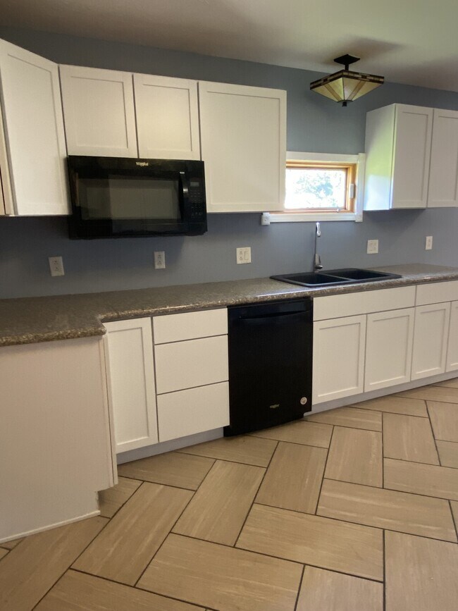 Photo - 1198 W. Social Row Rd.