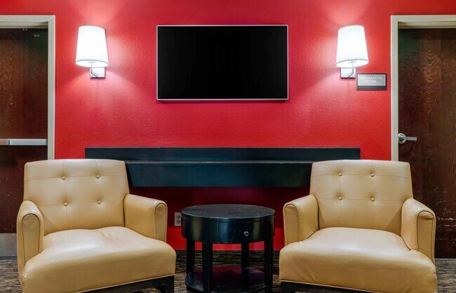 Furnished Studio-Sacramento - Elk Grove